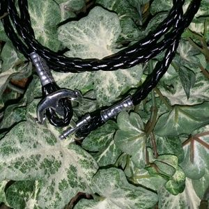 Triple leather wrap, anchor bracket.