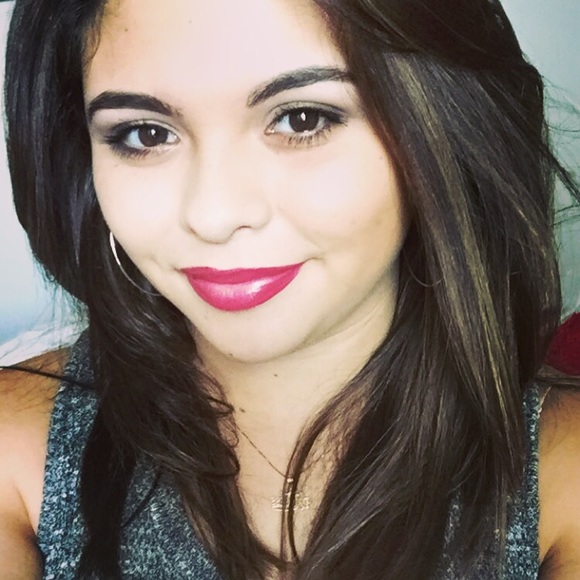 Meet your Posher, Alex