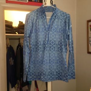 Nike pro. Half zip pull over.