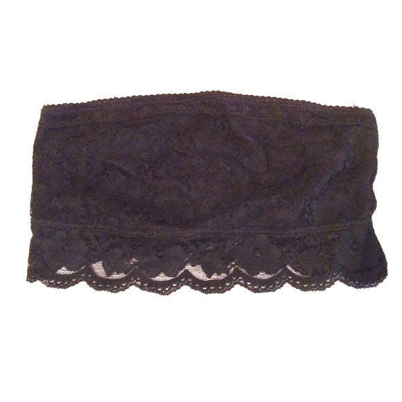 Black lace bandeau