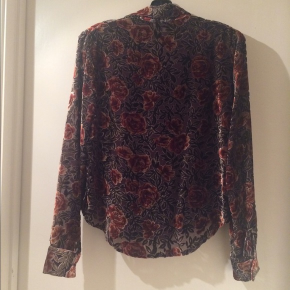 Bebe 100% Silk Blouse - Picture 2 of 3