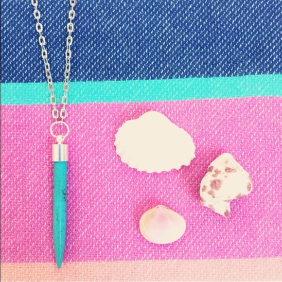 Turquoise spike necklace