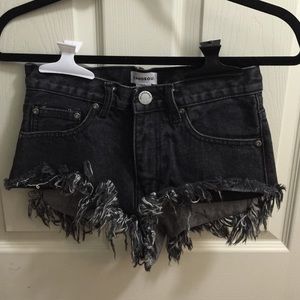 High waisted shorts 😎