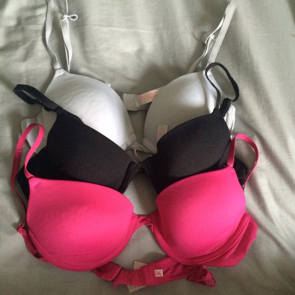 Victoria's Secret pink bras