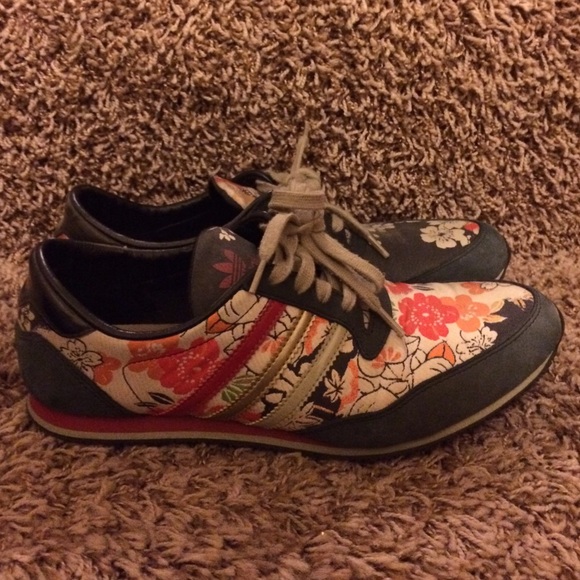 Adidas Shoes - SALE Unique Adidas sneakers