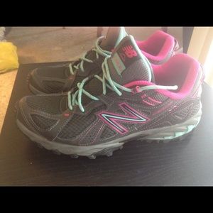 Women's New Balance sneakers size 8.5
