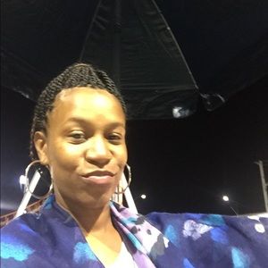 Meet your Posher, Tiffany