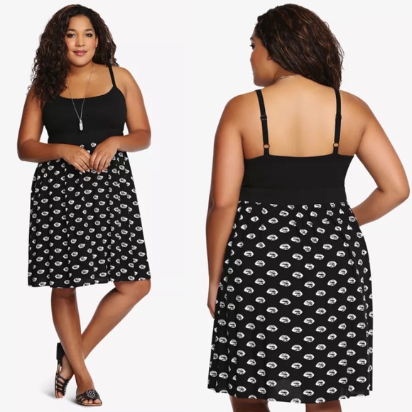torrid Dresses & Skirts - Torrid Lips Print Dress Plus Size 1 14/16