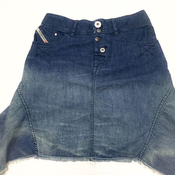 Diesel distressed denim unique skirt. - Picture 3 of 4