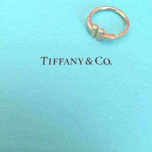 Authentic Tiffany & Co. 18KT Rose Gold T Ring