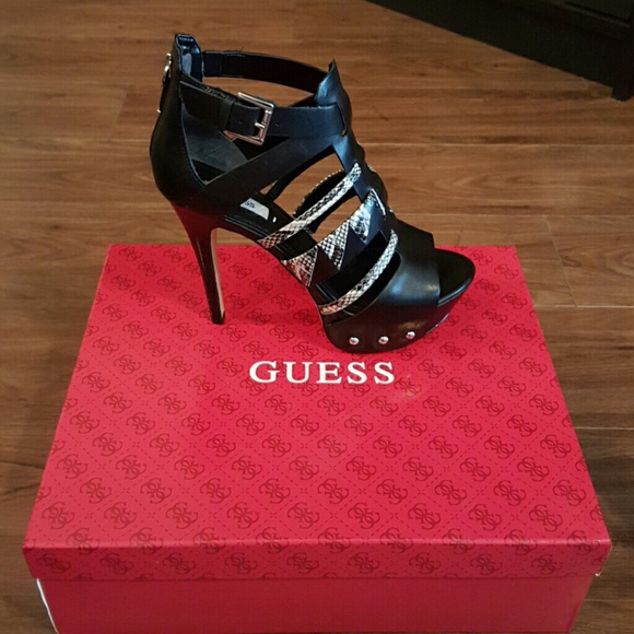 Guess Platform Heels - Picture 2 of 4