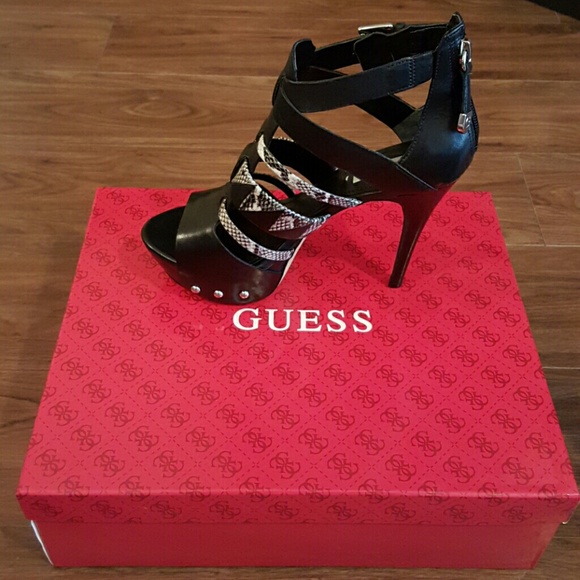 Guess Platform Heels - Picture 3 of 4