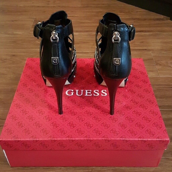 Guess Platform Heels - Picture 4 of 4