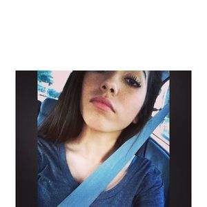 Meet your Posher, Briana