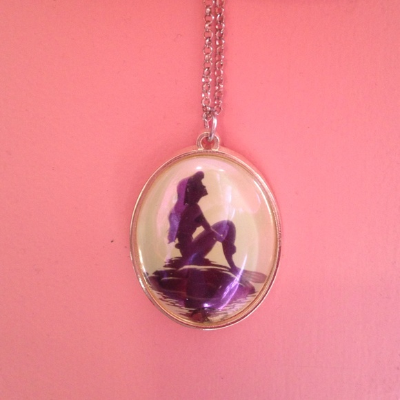 Little Mermaid necklace