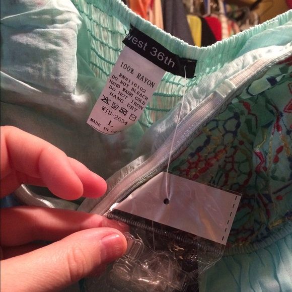 Mint embroidered maxi dress - Picture 3 of 3