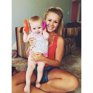 Meet your Posher, Hannah