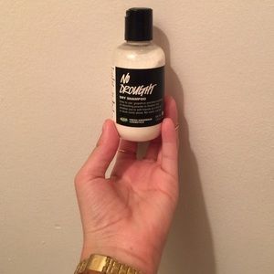 Lush 'No Drought' Dry Shampoo