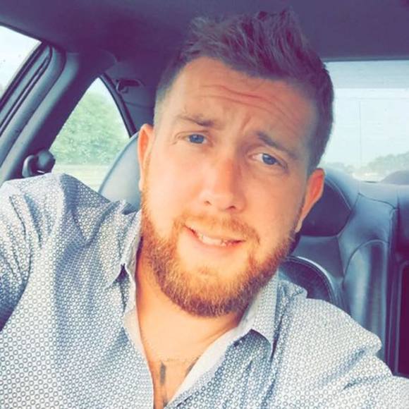 Meet your Posher, Justin