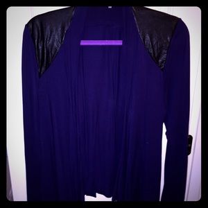 Loose and flowing cardigan