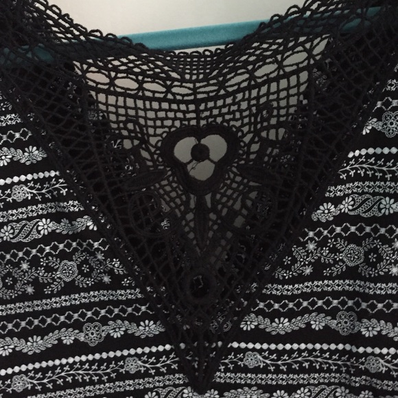 Long floral top - Picture 4 of 4