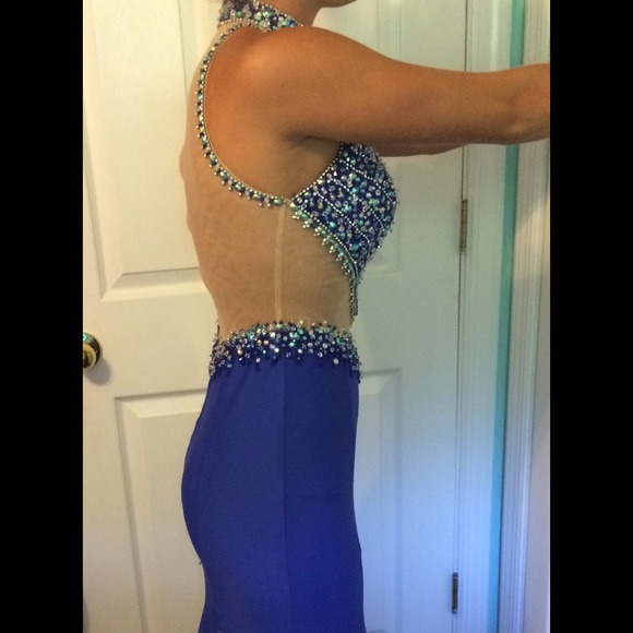 Prom Dress - Picture 2 of 3
