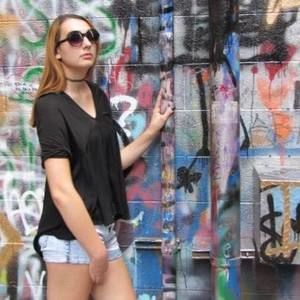 Meet your Posher, Alyssa