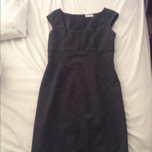 Like New! Fully lined dress🌼