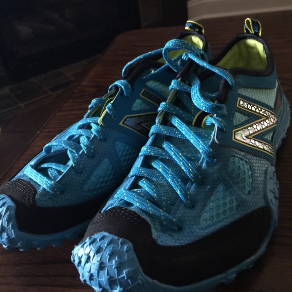 Women's New Balance Minimus sz 7