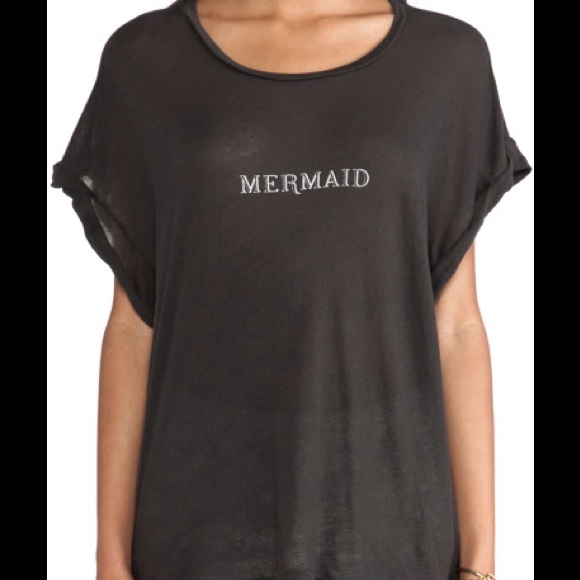 Wild fox mermaid t-shirt
