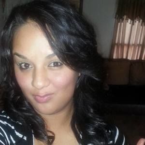 Meet your Posher, Isela