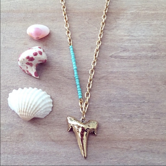 Ocean shark tooth seed bead necklace