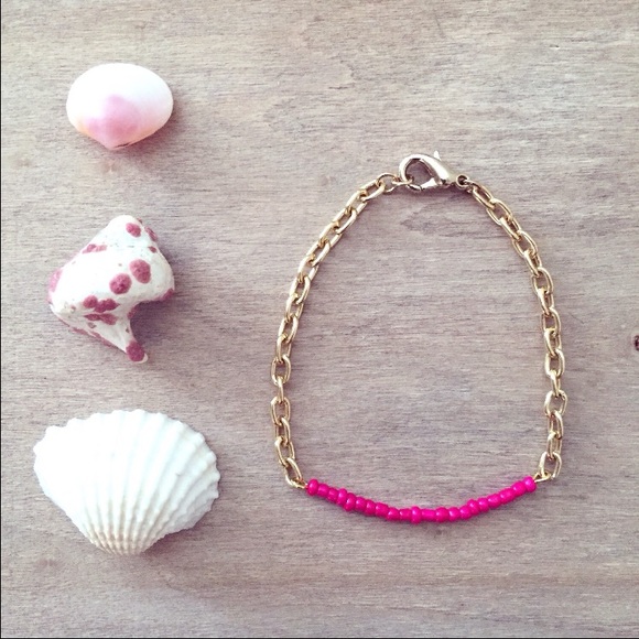 Mermaid pink seed bead bracelet