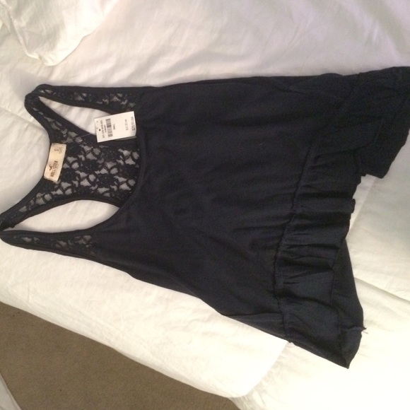 Never worn, Hollister tank.