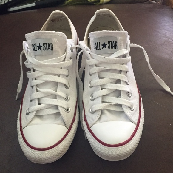 ❌SOLD❌ pre-loved white converse