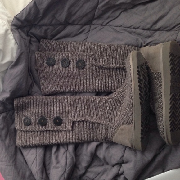Classic grey Cardy UGG boots