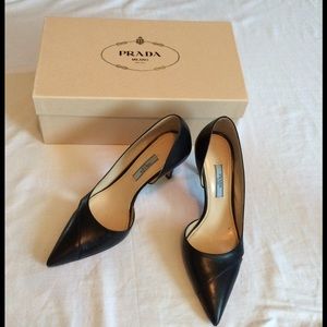 Prada Black Pumps