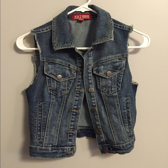 F21 Denim Cropped Vest