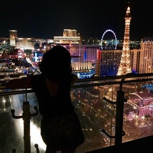 Meet your Posher, Corina