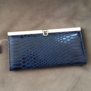 Textured blue wallet