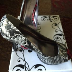Gracee 2 platform pump