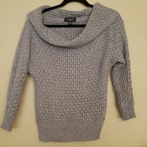American Eagle Cowl Neck Sweater sz Medium