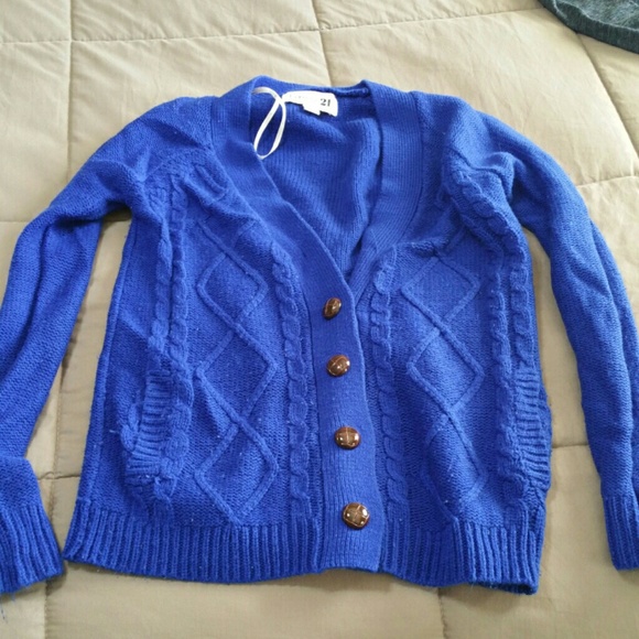Forever 21 sweater