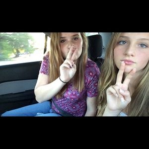 Meet your Posher, Elliott