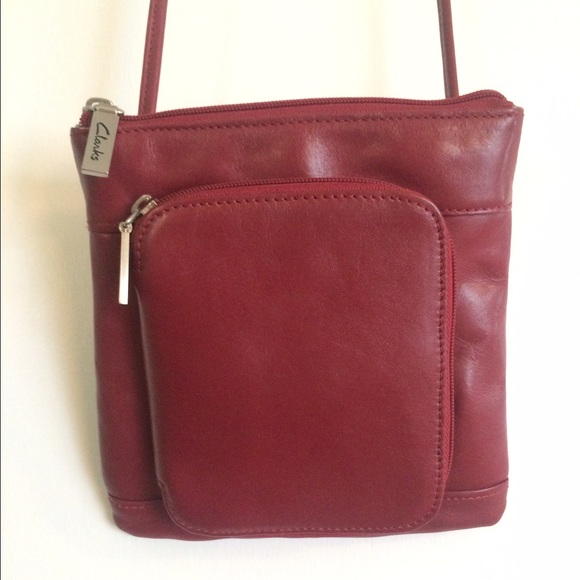 CLARKS DARK RED LEATHER CROSSBODY