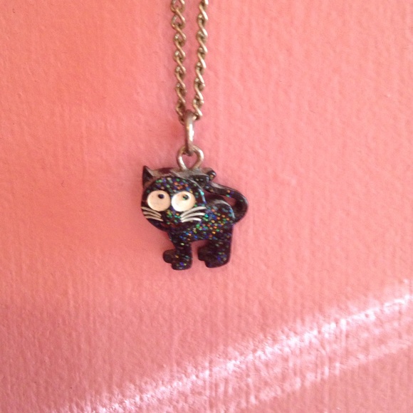 Black cat necklace