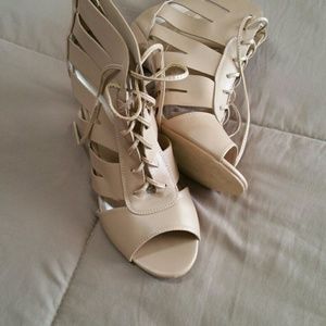 High heel lace up shoes