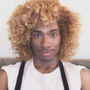 Meet your Posher, Marcus