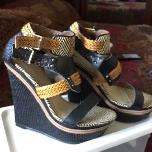 Woven wedge heels