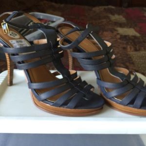 Platform leather heel